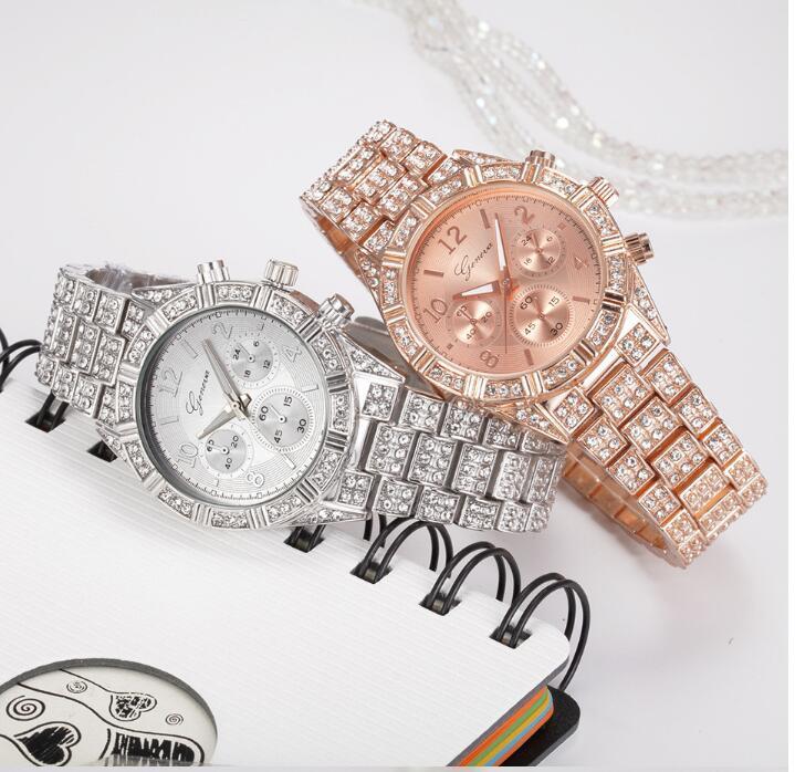 Montre Femme "Diamantine" - Acier Doré & Cristaux - Montre Quartz